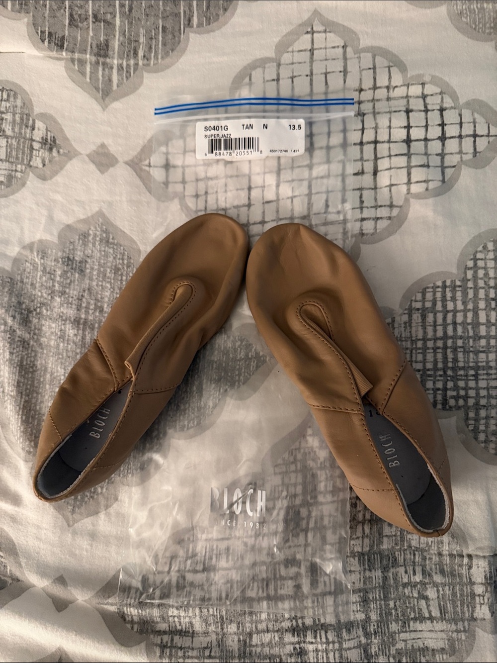 Bloch Tan Leather Slip-On Jazz Shoes